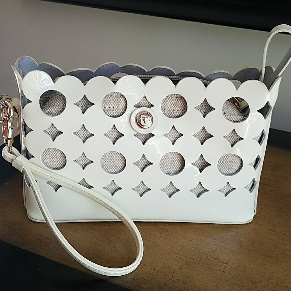 Spartina wristlet